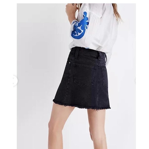 Madewell McCarren Raw-Hem Jean Skirt women’s size 32 - Picture 3 of 9